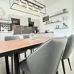Lee-moderne Neubauwohnung In Strandnaehe - Wallbox Apartament