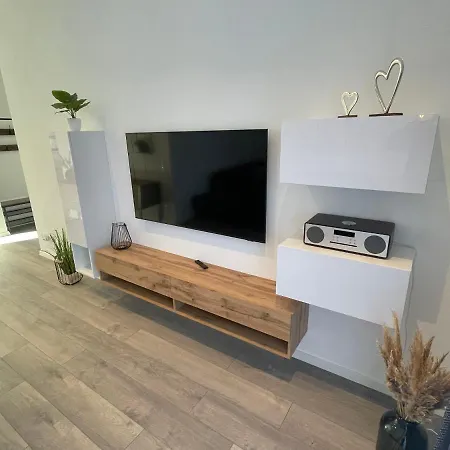 Apartamento Lee-moderne Neubauwohnung In Strandnaehe - Wallbox Wremen